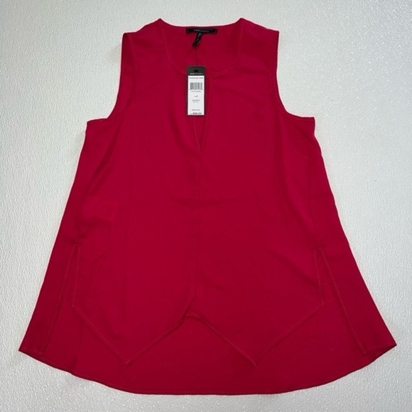 NWT BCBGMaxAzria Sangria Red Keyhole Womens Sleeveless Satin Georgette Top S - Picture 2 of 9
